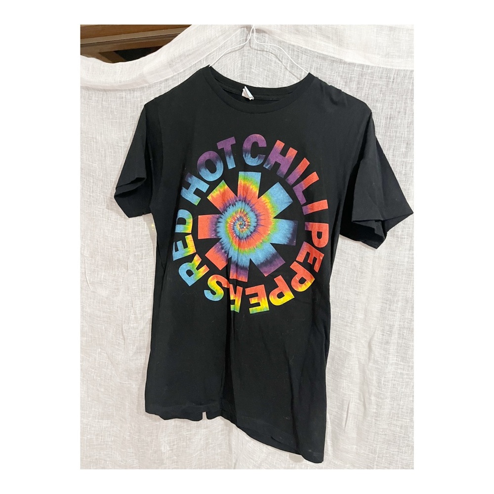 Red Hot Chili Peppers Tee